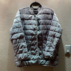 Everlane ReNew Channeled Liner - sage green L